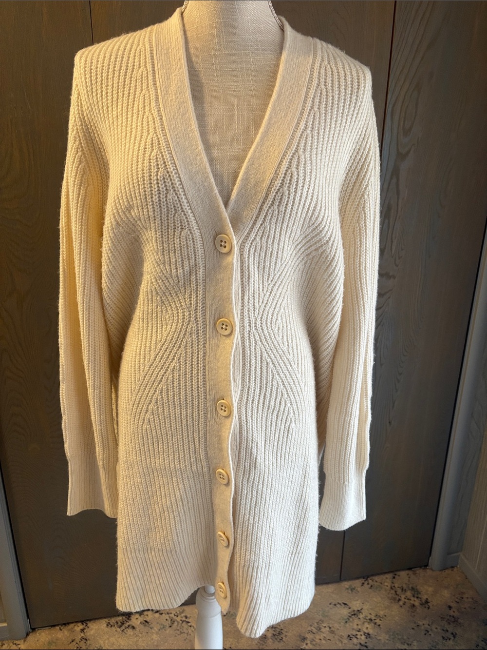 Cabi Book Club Ivory Cardigan Sweater Long Off White Chunky Cozy Fall